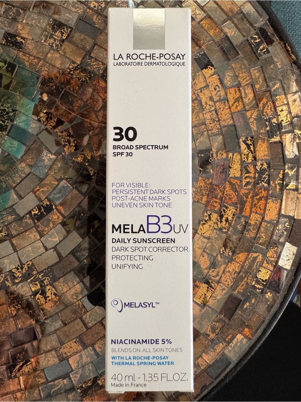 La Roche Posay Mela B3 UV Daily Moisturizer SPF30, Melasyl + Niacinamide 1.35 oz